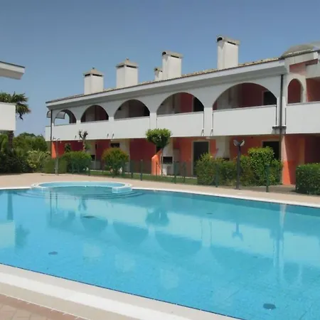 アパート Cozy Flat With Pool 500m From The Golden ビビオーネ
